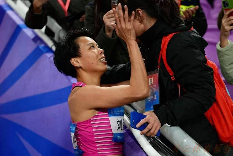 开云体育下载中心：刘景扬夺得田径女子100米栏冠军