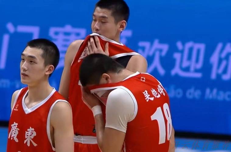 开云体育：无缘8强！辽宁男篮被广东队“坑惨”，吉林狂输19分却躺着晋级！
